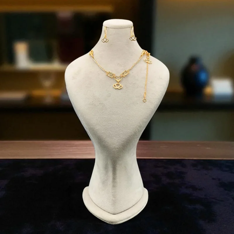 سرویس طلای دوریکا طرح تاج - Image 1